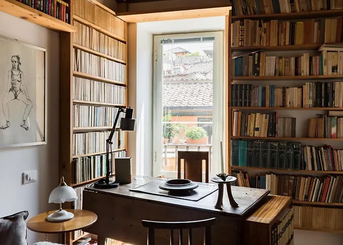 Classic And Chic In Trastevere Appartement